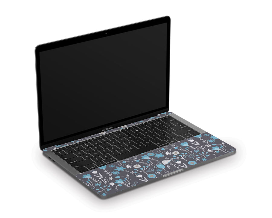 Sticky Bunny Shop MacBook Pro 13" (2020) Cute Blue Flowers MacBook Pro 13" (2020) Skin